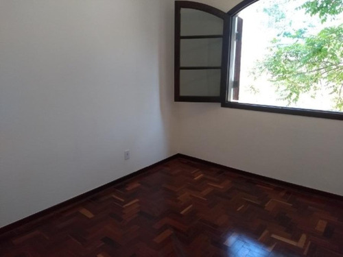 Imagem 6 de 15 de Casa Para Venda Por R$955.000,00 Com 5 Dormitórios, 2 Suites E 6 Vagas - Cidade São Francisco, São Paulo / Sp - Bdi35716