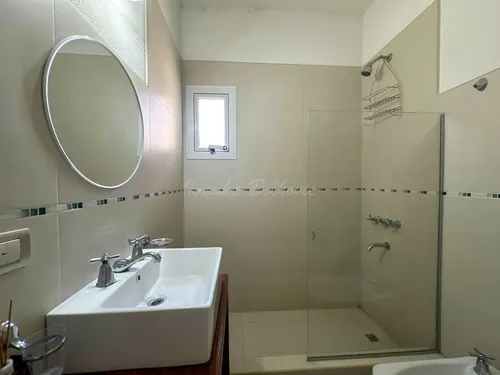 Foto 13 — Alquiler Verano 2027 Casa 4 Dorm. (2 En Suite) Pileta Costa Esmeralda