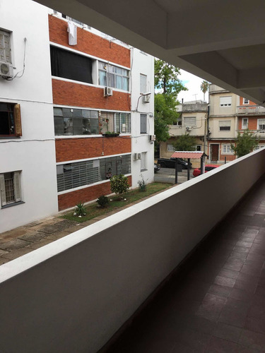 Imagen 10 de 17 de Excelente Apartamento, Mono Ambiente En Complejo Artigas
