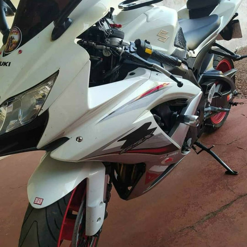 Imagem 8 de 9 de Suzuki Gsx R