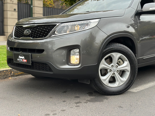 Kia Sorento Ex 7S Dsl 6Mt 4X2