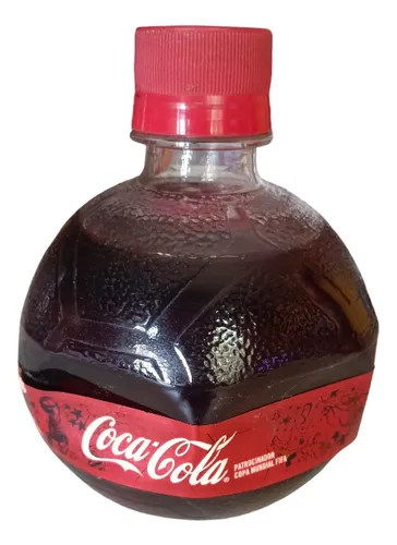 Coca Cola Botella Tipo Pelota,con Liquido,año 2006, 400ml