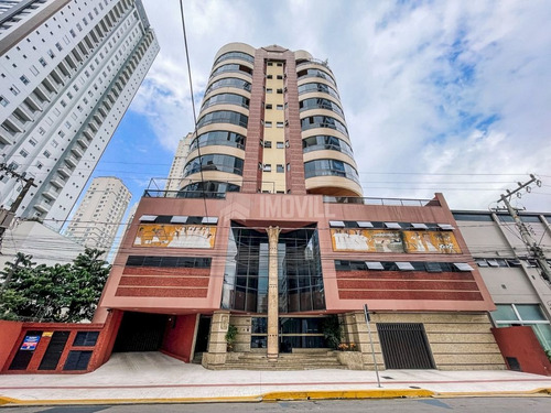 Imagem 2 de 15 de Apartamento Mobiliado, Equipado, Decorado E Climatizado Com 01 Suíte E 02 Dormitórios No Centro. - 4140_1