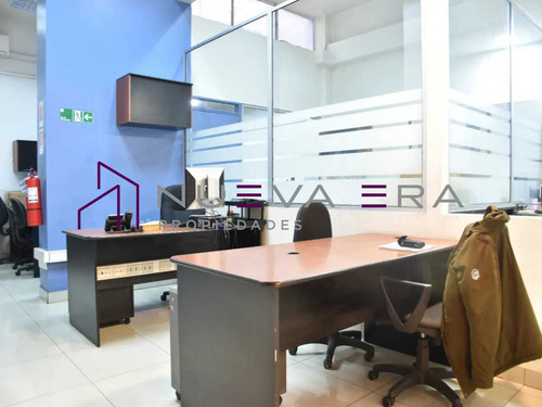 Amplia Oficina De 395 M² En Mac Iver 484 (98345)