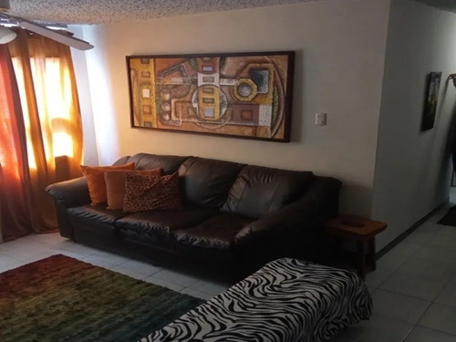 Imagen 2 de 11 de Apartamento En Naguanagua, Res. Parque Coromila Carlos Tona Cod. Ata-899