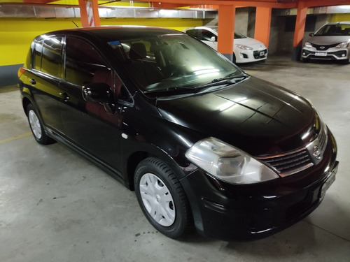 Nissan Tiida 1.8 Visia 2009