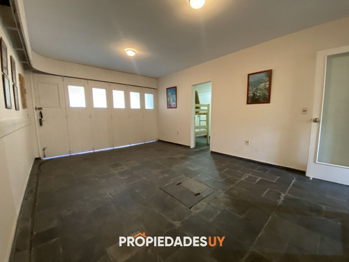 Punta Del Este, Importante Residencia Con Piscina Y Cancha De Paddle