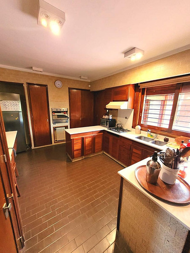 Casa En Venta 4 Ambientes En Bella Vista Apto Credito