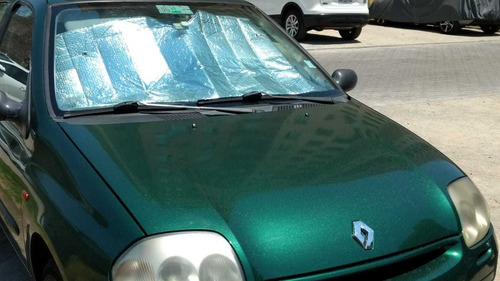 Renault Clio Sedán Año 2003 Buen Estado