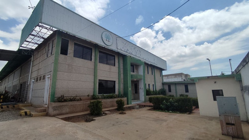 Galpon En La Zona Industrial Sur De Maracaibo