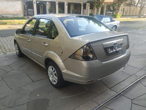 Ford/fiesta Sedan Class 1.6, Excelente Estado