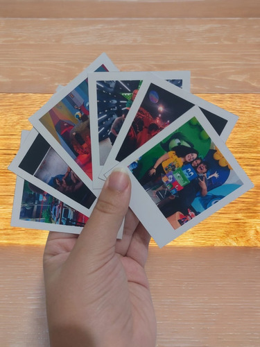 9 Fotos Polaroid Pequenas + 3 Padrão Presente Personalizado