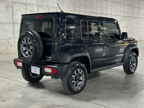 Suzuki Jimny 1.5 Glx At 5P