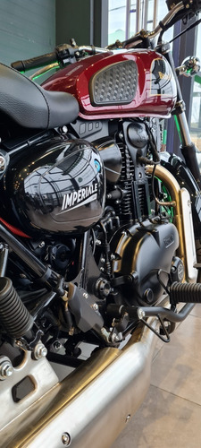 Imagen 12 de 25 de Benelli Imperiale 400 Benelli Store Pilar Mp