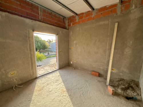 Venta Obra En Pozo, Dúplex 3 Ambientes En Construcción Calle 6 Entre 80 Y 81