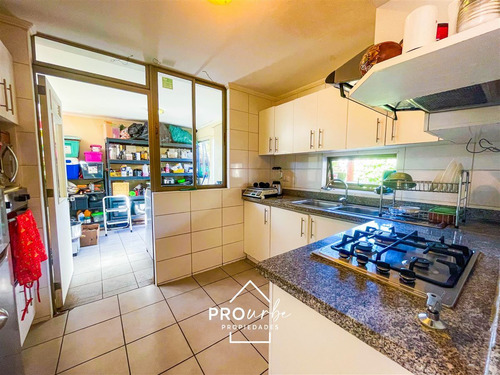 Gran Oportunidad! Casa En Venta De 3 Dorm. En La Florida