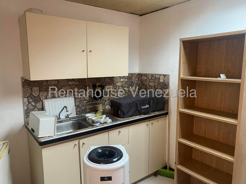 Casa En Venta El Llanito Mls #25-24203
