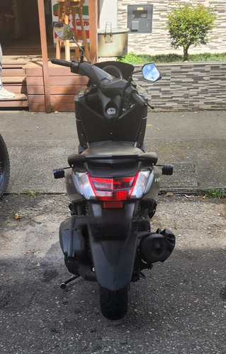 Yamaha N-max 2020: Poco Km, Full Papeles Y Mant. ¡lista!