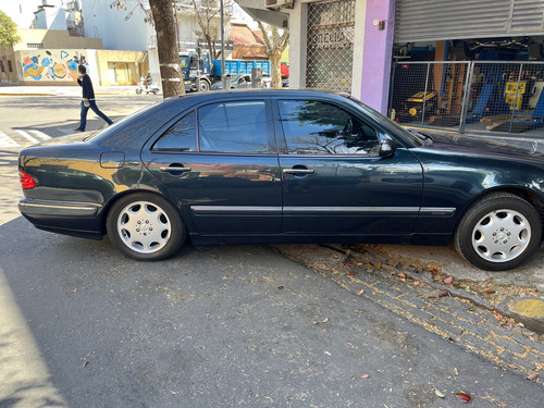 Mercedes-Benz Clase E 2.6 E240 Elegance Plus At
