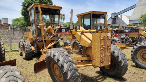 Motoniveladora Caterpillar 120h 2004
