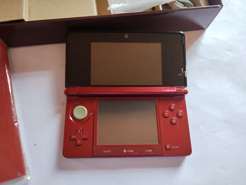 Nintendo 3ds Rojo 32gb Liberado Red Regular (Usado)