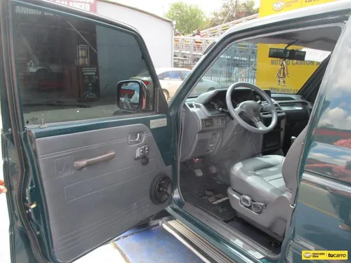 Mitsubishi Montero 3.0 V43 Wagon