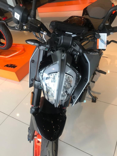 Imagen 11 de 18 de Ktm Duke 390