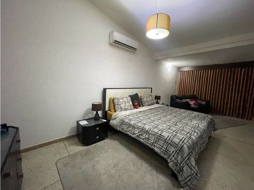 Casa En Venta En Trigal Norte, Las Clavellinas Gr-8197952