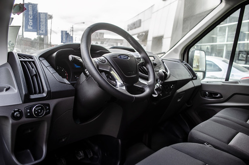 Ford Transit 2.2 Furgon Mediano 350m