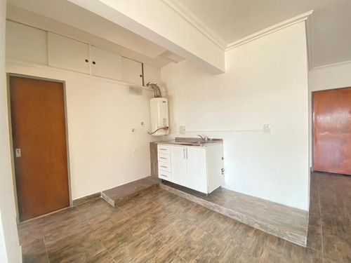 Imagen 4 de 29 de Venta Departamento 5 Ambientes La Tablada Terraza Balcon