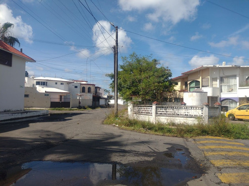 Departamento De Oportunidad, Frac. Floresta, Veracruz, Ver