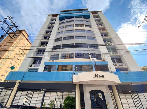 Apartamento En Venta En Urbanizacion Calicanto 24-9608 Mvs