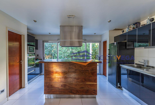 Casa En Venta En Barrio Santa Ana Moreno