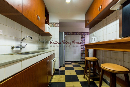 Venta De Casa En Playa Mansa, 3 Dormitorios- Ref: 19080