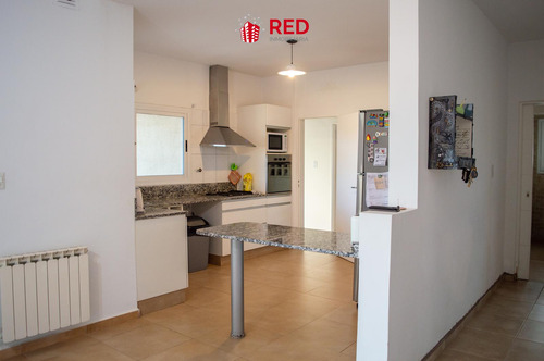 Vende Casa En Barrio Privado Los Olivos