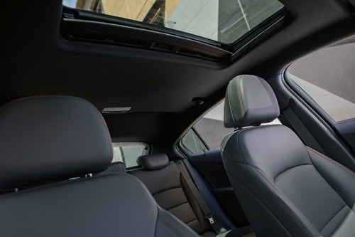 Imagen 3 de 25 de Chevrolet Cruze 5 Puertas Rs 1.4n Turbo Automático 2023 Ep