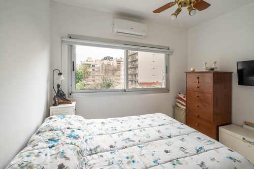 Venta Departamento De 2 Ambientes En Flores