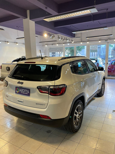 Jeep Compass 2.4 Sport