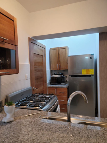 Apartamento En Alquiler Amueblado En Zona Universitaria