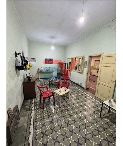 Imagen 2 de 15 de Venta. Gran Propiedad 8 Dormitorios En Centro De Cordoba Capital. 320 Mts Cubiertos 470 Mts Terreno