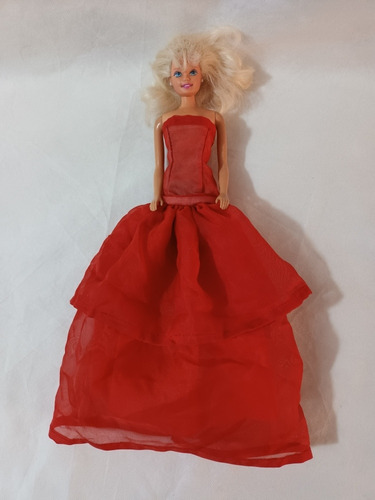 Vestido Para Muñecas Barbies Princesa O Similar X 2 Unidades (Usado)