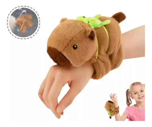 Peluche De Carpincho Capibara Suave Pulsera+ Lampara Led Marrón