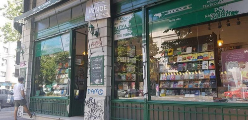 Imagen 2 de 10 de Venta De Importante Local Comercial ( Excelente Esquina)