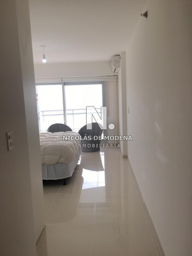 Hermoso Departamento En Alquiler.- Ref: 2528