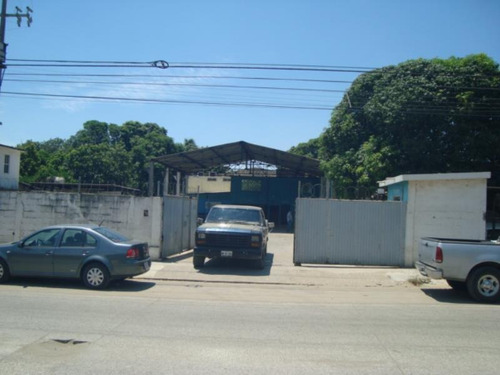 Imagen 1 de 12 de Bodega Comercial En Renta Miramar