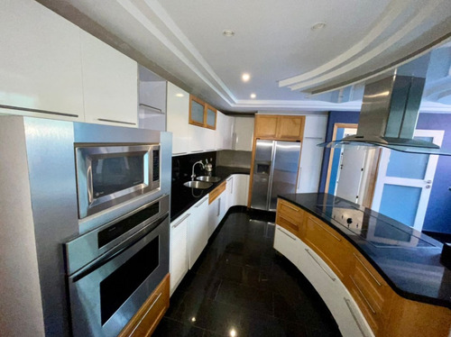Imagen 20 de 24 de Apartamento En El Parral De 207 Mtrs