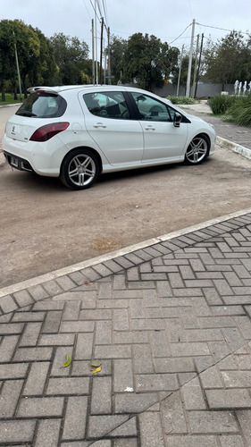 Peugeot 308 2.0 Feline 143cv
