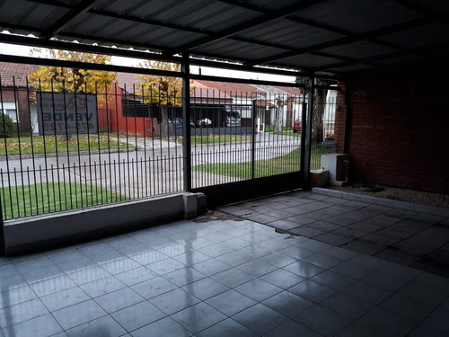 Casa 4 Amb Con Enorme Parque - Toda En Planta Baja!