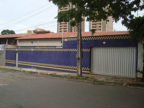 Imagem 1 de 24 de Casa Para Alugar Na Cidade De Fortaleza-ce - L6727