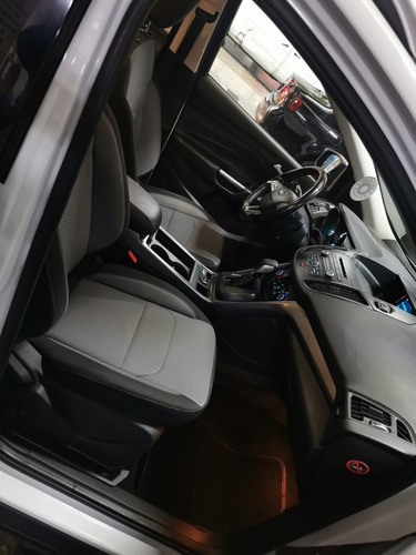 Imagen 7 de 14 de Ford Escape 2017 2.5 S At